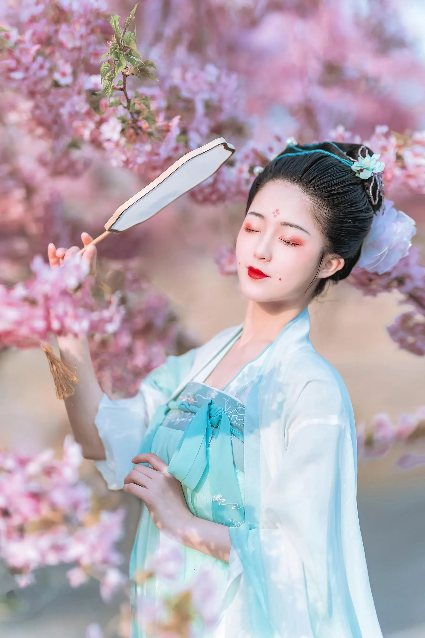 [艺图语] 2022.06.27 樱花美人 蟋蟀呀 [32P]插图7
